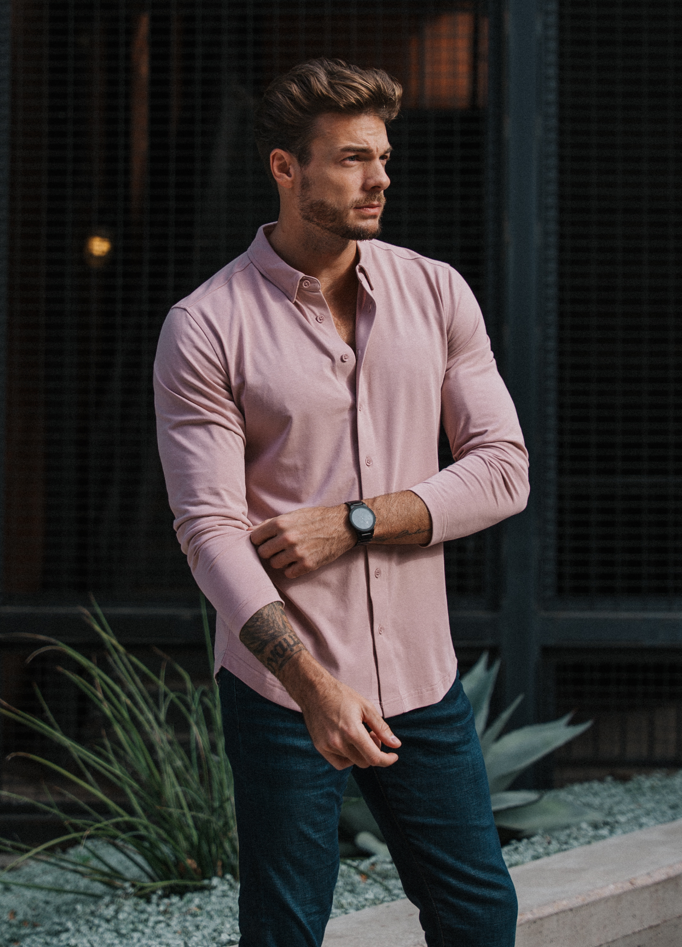 Long-Sleeve Casual Button-Down: Dusty Pink