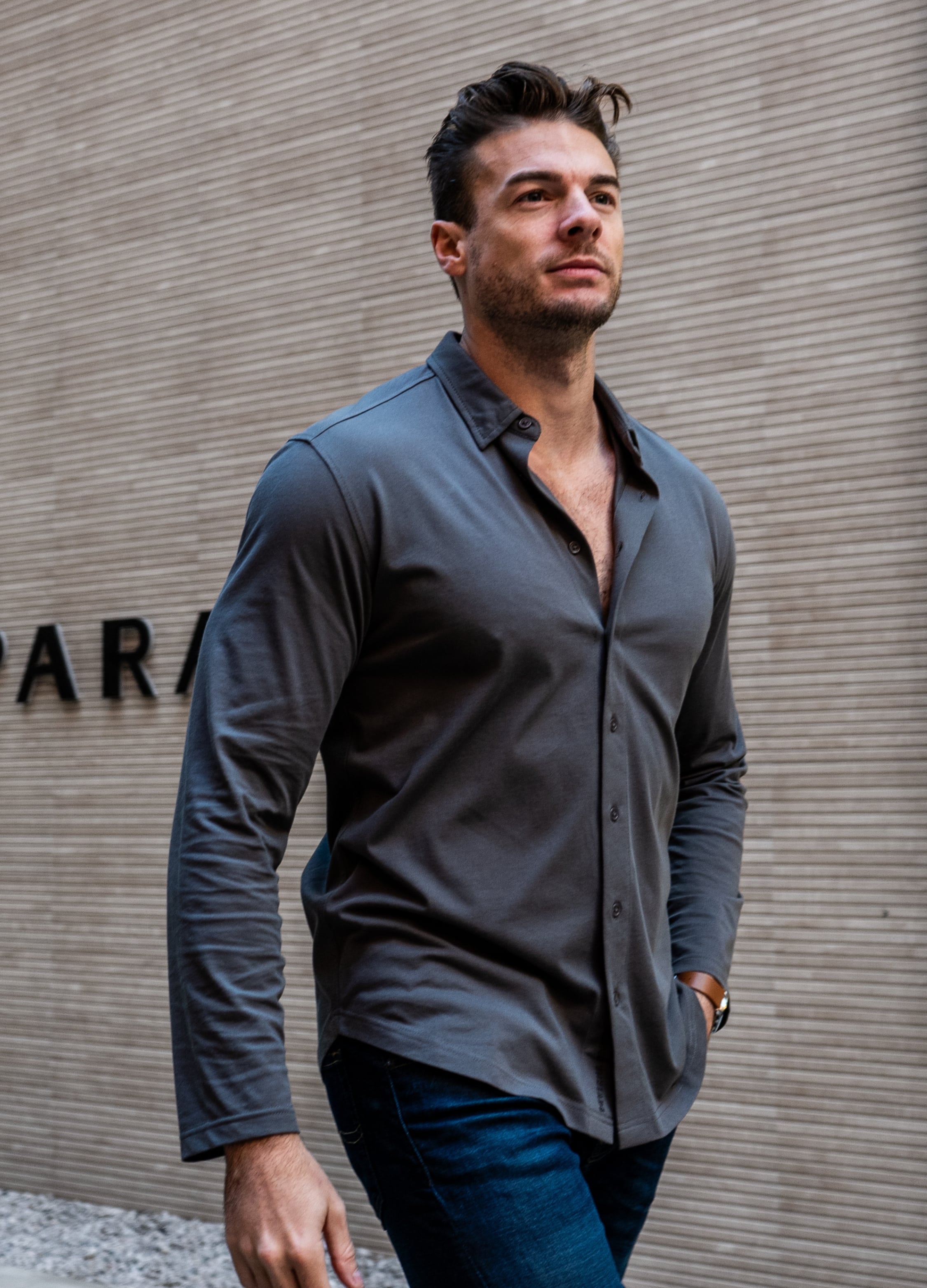 #color_gunmetal-grey