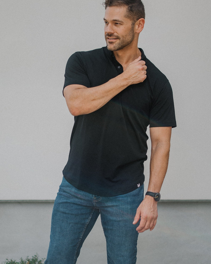Short-Sleeve 2-Button Business Polo in Midnight Black · on model